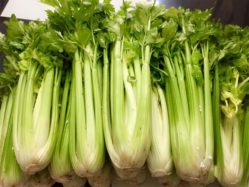Canh cần tây cá viên hình 5