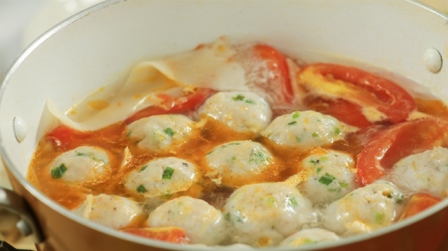Canh chả cá (ảnh 10)