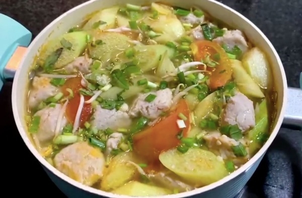 canh chua chả cá (ảnh 7)