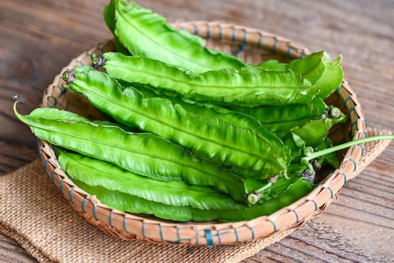 Canh chua đầu cá diêu hồng nấu đậu rồng 2