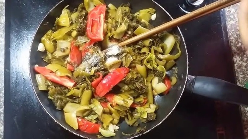 Canh chua giò heo 7