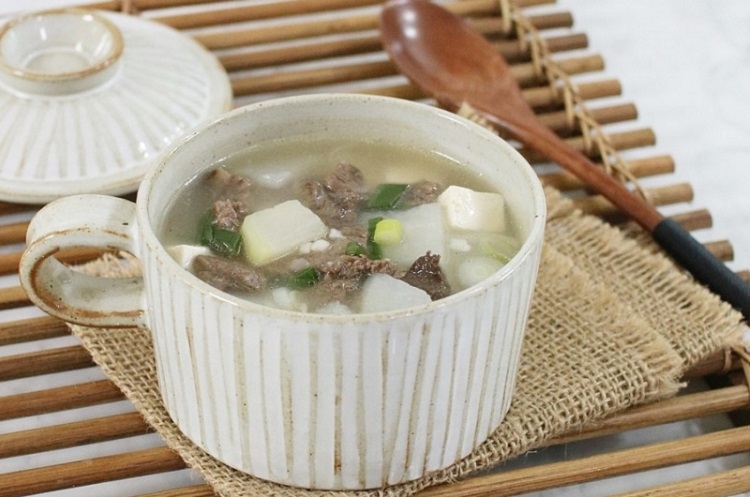 Canh thịt bò củ cải (Hình 1)