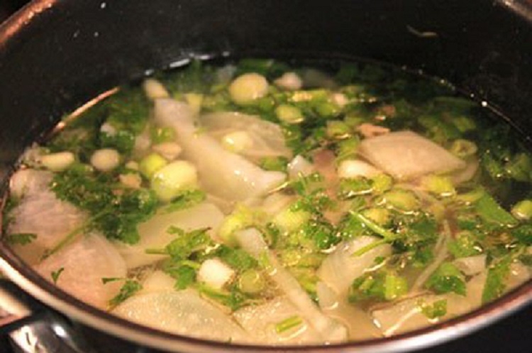 Canh thịt bò củ cải (Hình 5)