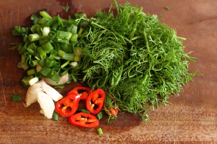 canh củ sắn nấu cá quả 1