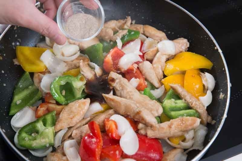 cánh gà xào ớt chuông 5