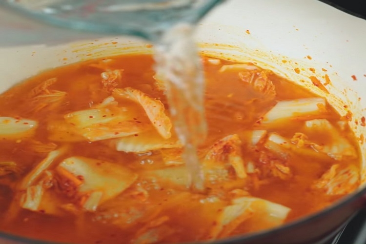 Canh kim chi cá hồi (Hình 4)
