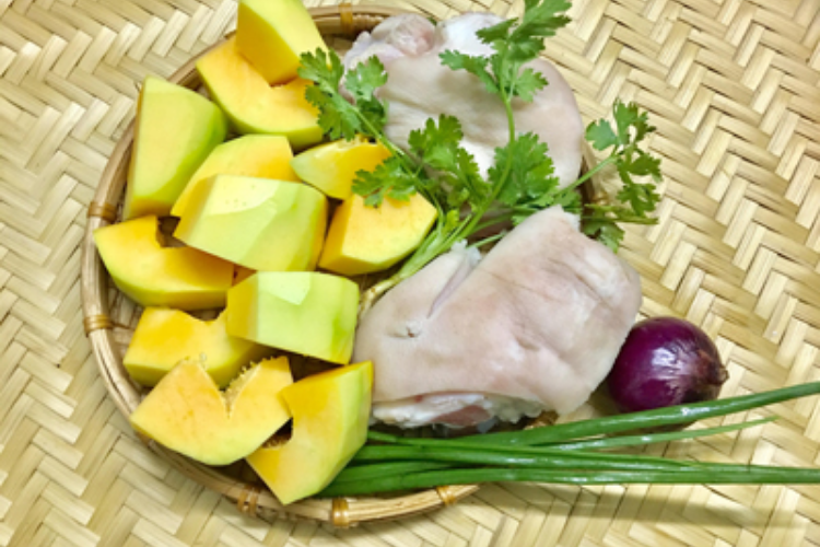 canh móng giò hầm đu đủ 3