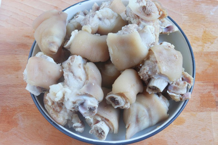 canh móng giò hầm đu đủ 4
