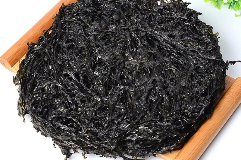 Lợi ích của canh rong biển hạt sen