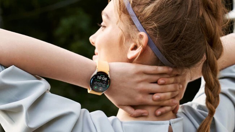 Cập nhật Galaxy Watch 6: Samsung bắt đầu phát hành bản cập nhật đầu tiên của năm 2025