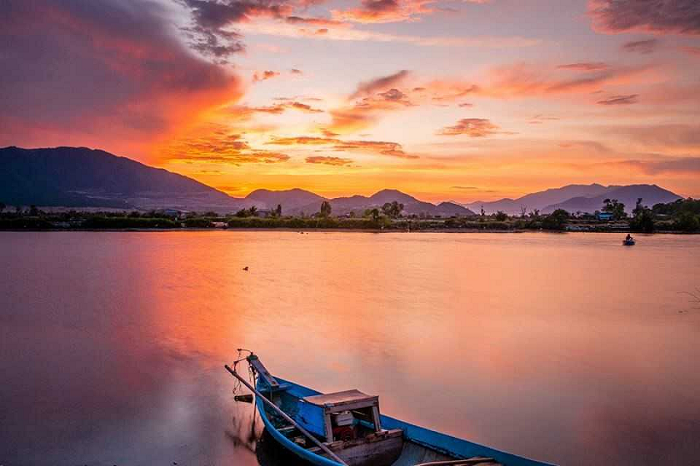 Cap yêu bản thân ảnh 2