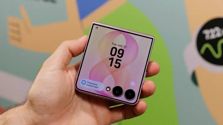 Cấu hình Samsung Galaxy Z Flip 8 5