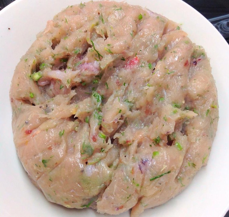chả cá cuốn rau răm ảnh 5