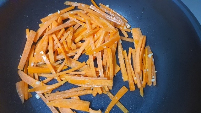 chả chiên (ảnh 4)