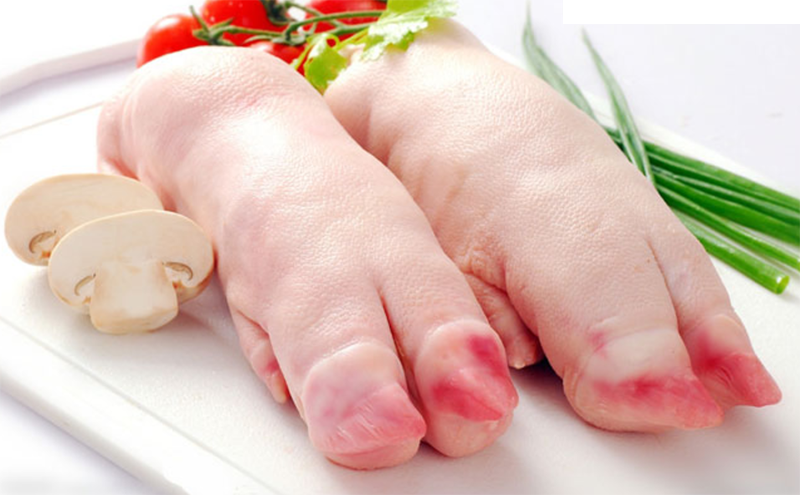 chân giò hầm bí đỏ (hình 2)