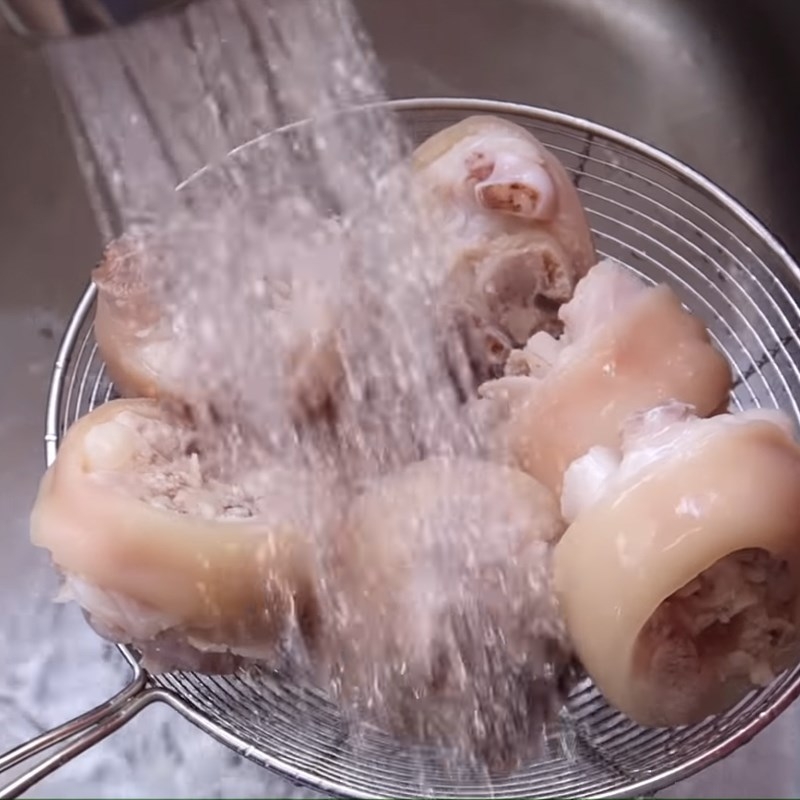 chân giò hầm đậu phộng 4