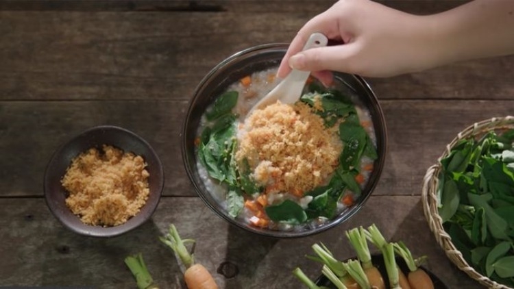 cháo cá hồi đậu phộng ảnh 3