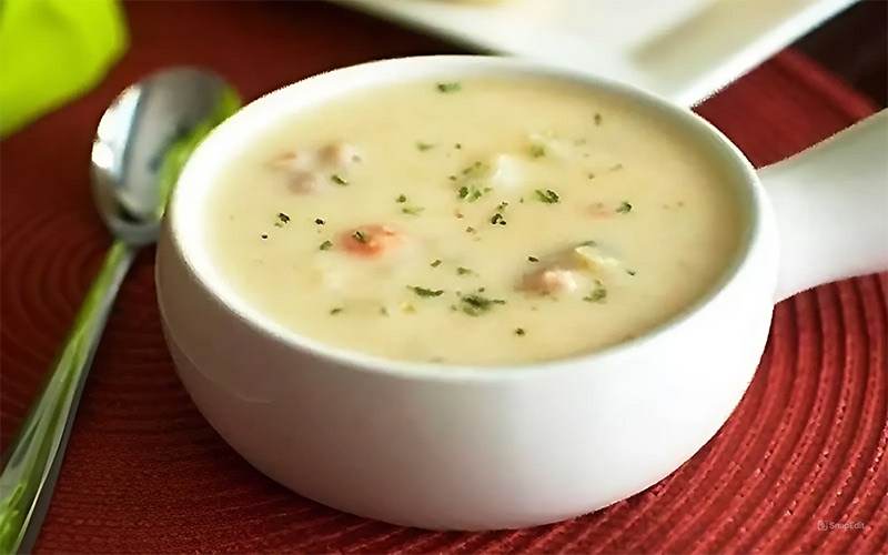 Cháo cá hồi khoai lang và phô mai cho bé