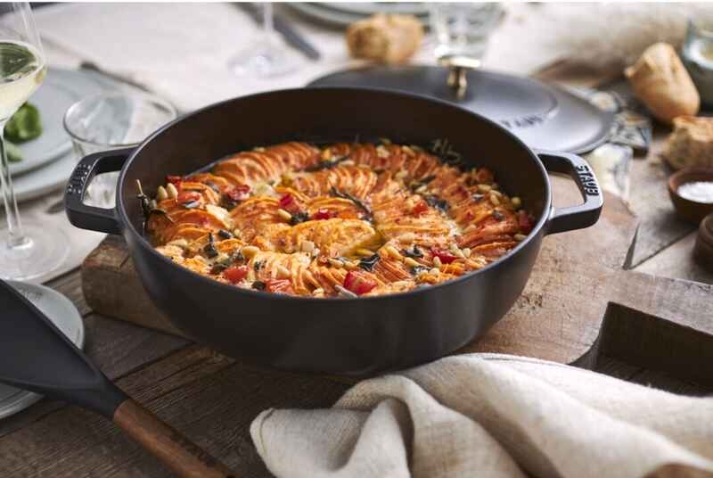 Hiểu lầm 2: Chảo cast iron phân phối nhiệt đều