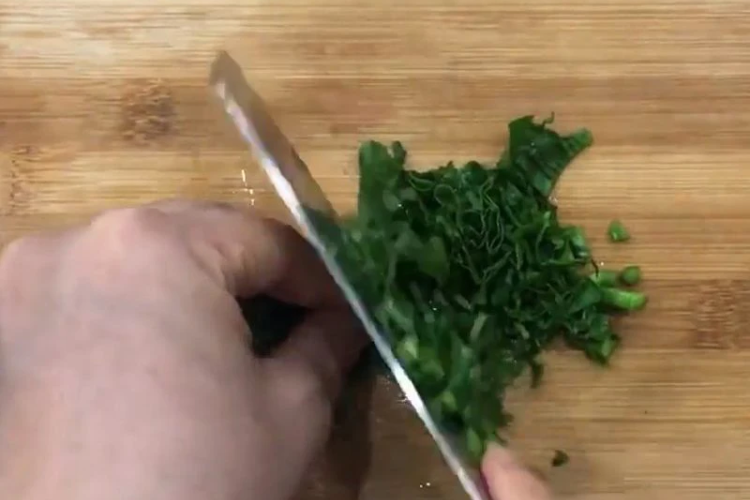 Cháo ếch rau mồng tơi hình 4