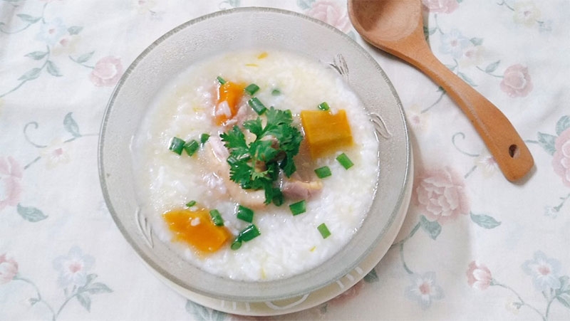 Cháo gà bao nhiêu calo hình 3