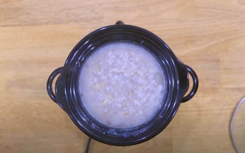 Nấu cháo tim heo đậu xanh