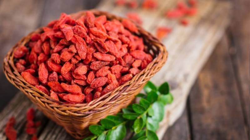 Chè tuyết yến bát vị 4