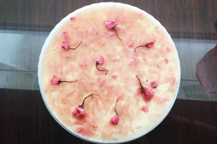 cheesecake hoa anh đào hình 6