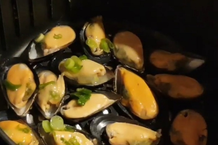 Chem chép nướng mỡ hành (Hình 6)