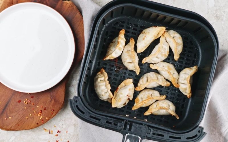 Chiên bánh Mandu bằng nồi chiên không dầu