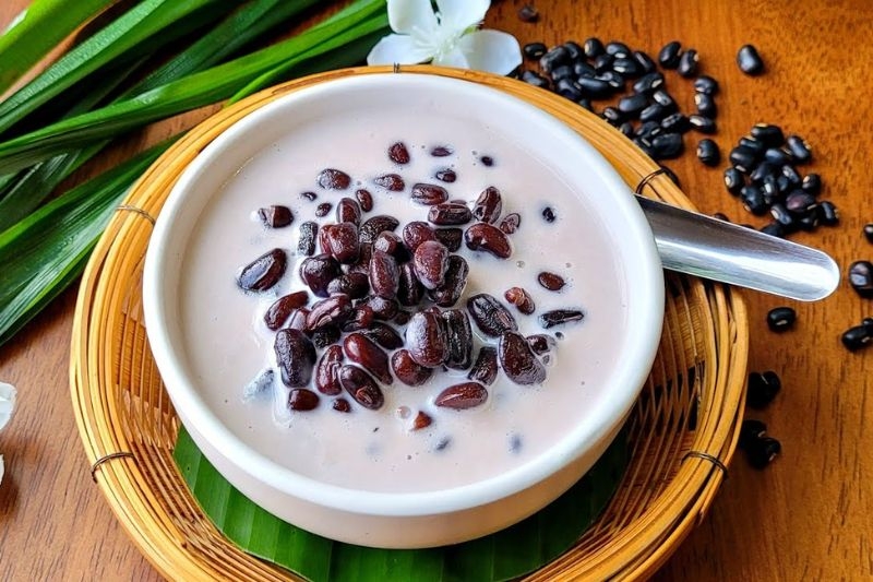 Cho đá lạnh vào nấu chè đậu ảnh 4