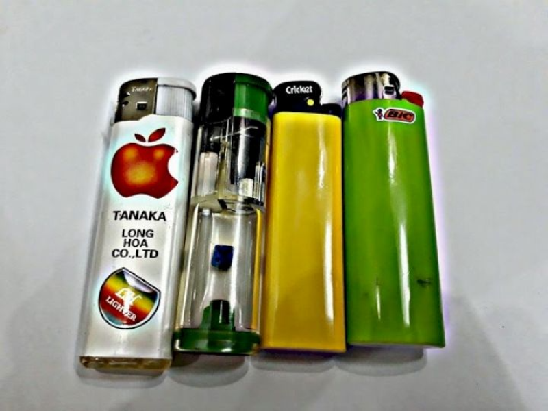Có cho mang bật lửa lên máy bay không - hình 1