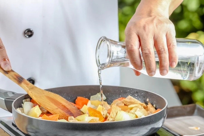 Có nên dùng nước lọc để nấu ăn không ảnh 3