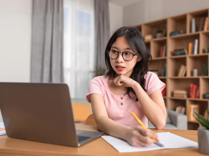 Có nên học 2 ngôn ngữ cùng lúc - hình 3