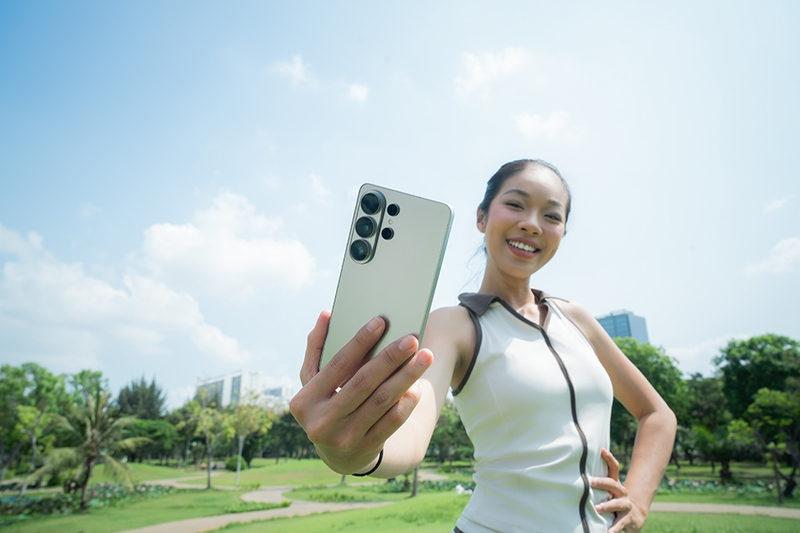 Có nên mua điện thoại chụp ảnh đẹp không 1
