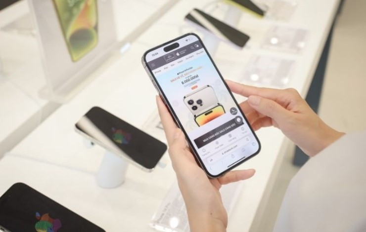 Có nên mua điện thoại trả góp không? - hình 1