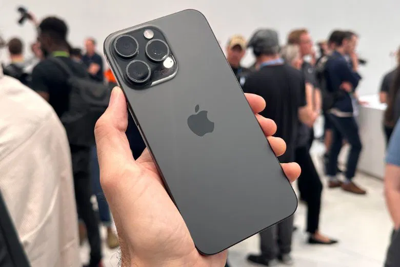 có nên mua iPhone 15 Pro Max bản Mỹ 1.png
