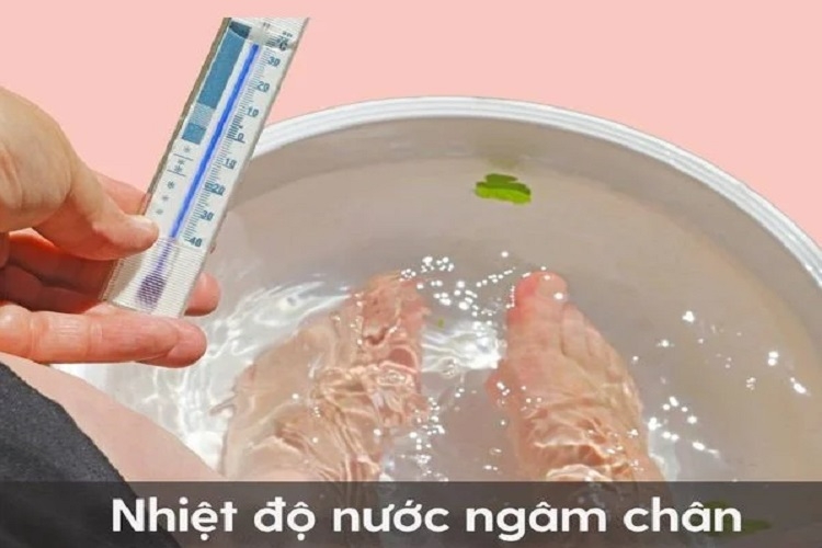 Có nên ngâm chân hàng ngày? (Hình 12)