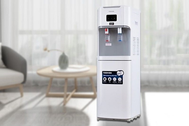 Có nên sử dụng cây nước nóng lạnh trong nhà ảnh 5