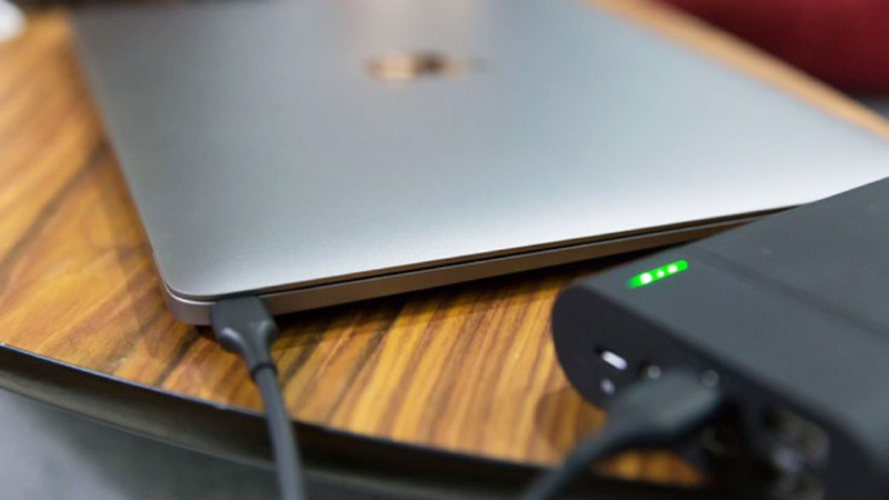 Có sạc dự phòng cho laptop không - hình 4
