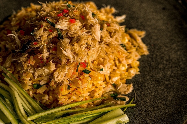 cơm chiên ghẹ 1