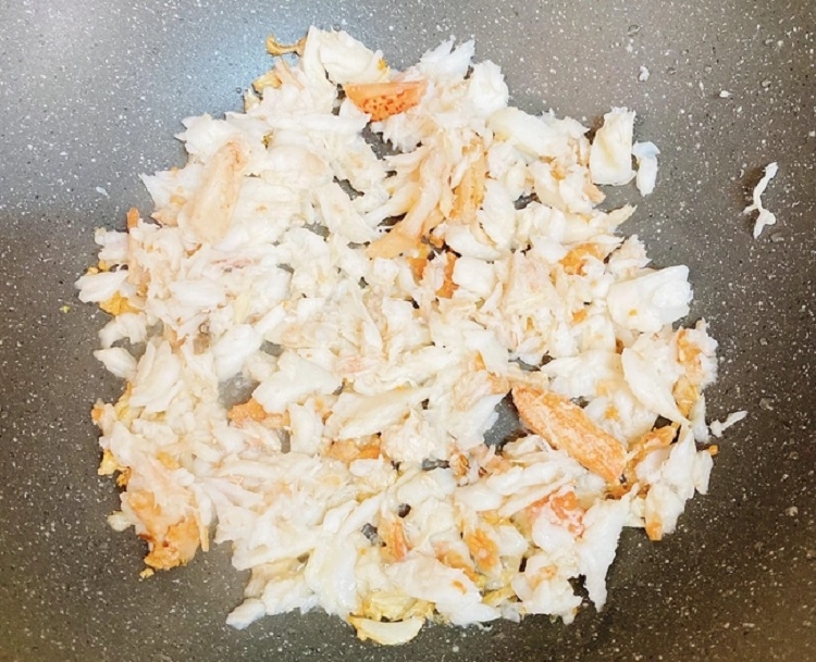 cơm chiên ghẹ 4