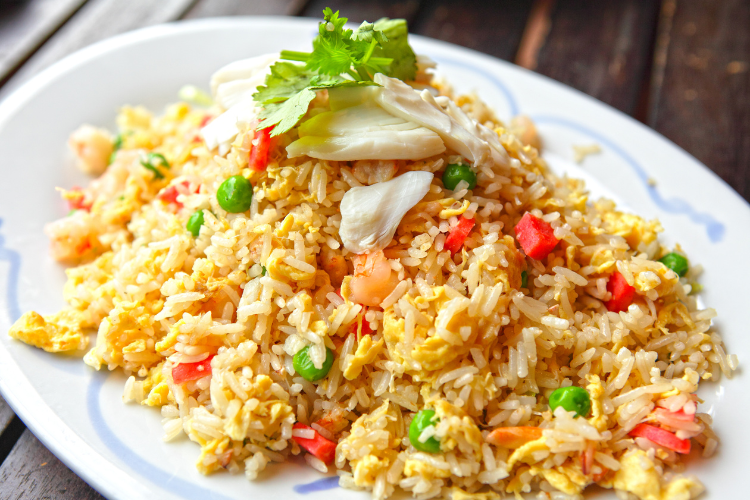 Cơm chiên trứng bao nhiêu calo hình 3