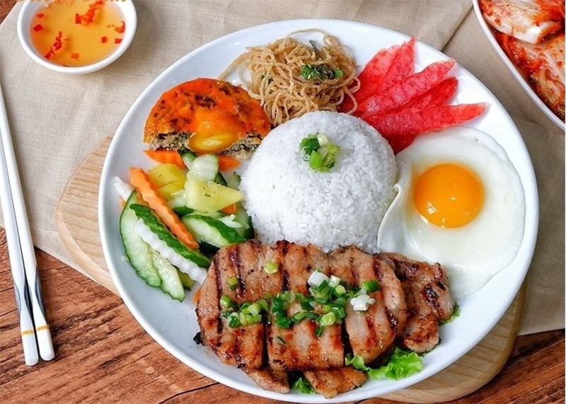 Cơm tấm bao nhiêu calo? (hình 3)