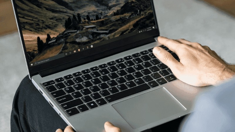 Con trỏ chuột biến thành khối màu đen hình 1