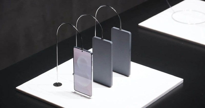 Kính Corning Gorilla Glass Ceramic 2 khắc phục hạn chế của kính truyền thống bằng cách phân tán lực tác động