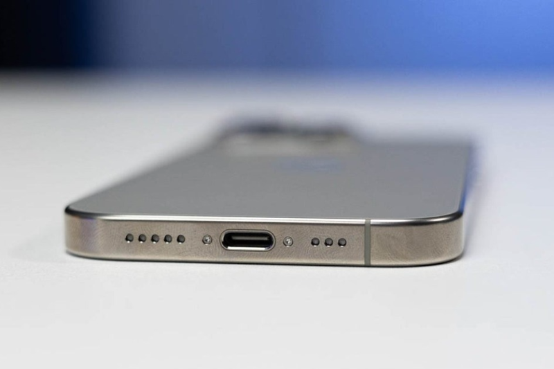 Top 10 củ sạc iPhone 17 Series và iPhone Air (hình 1)