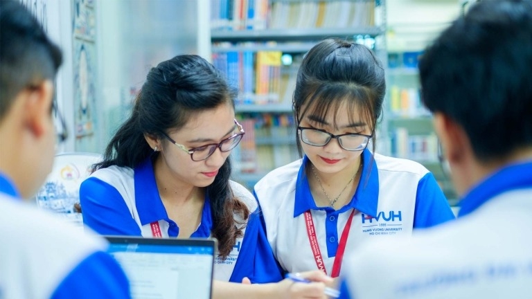 Đại học Hùng Vương TPHCM học phí 2025 hình 6