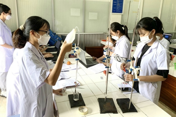 đại học thủ dầu một học phí 2025 3