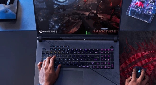 Đánh giá laptop ASUS ROG Strix G18 G814JU-N6143W hình 3
